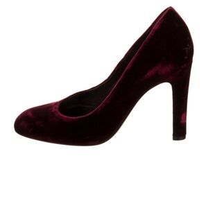 Elegant Velvet Burgundy Pumps 5.5